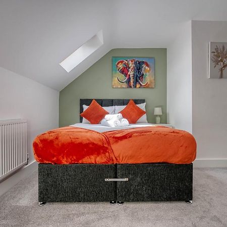 Luxurious Birmingham Home Private Parking Wifi - Near To Nec And Qeh Extérieur photo
