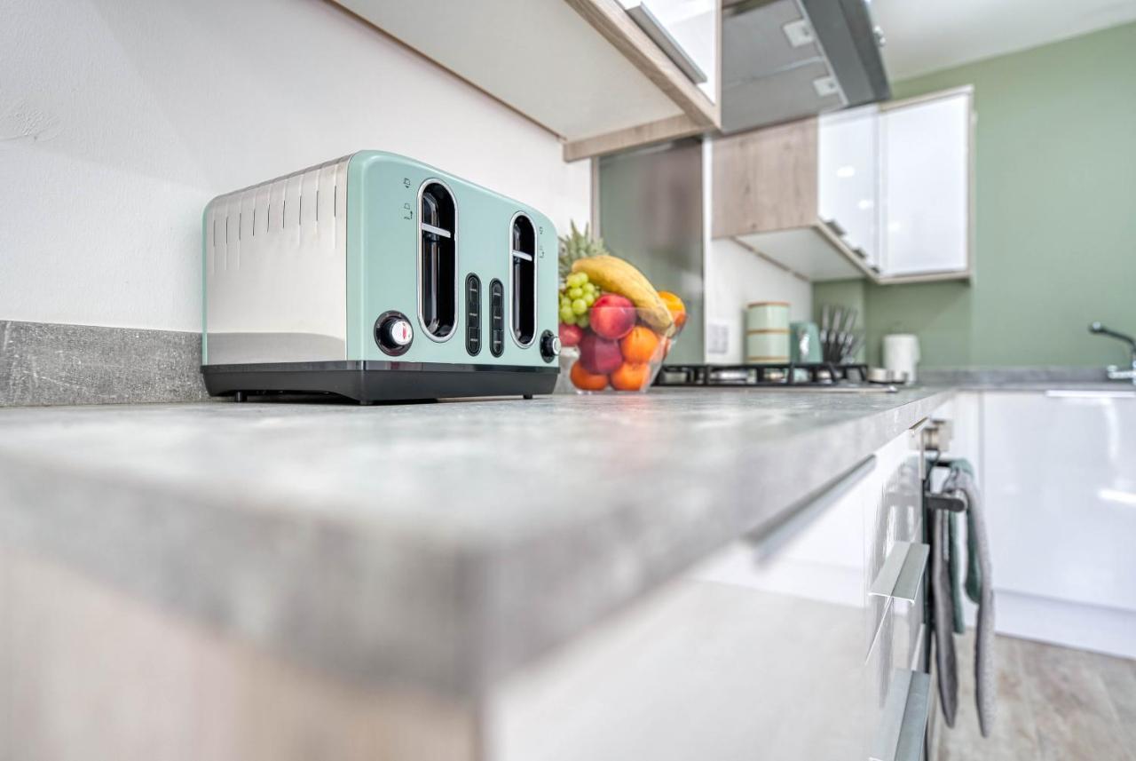 Luxurious Birmingham Home Private Parking Wifi - Near To Nec And Qeh Extérieur photo