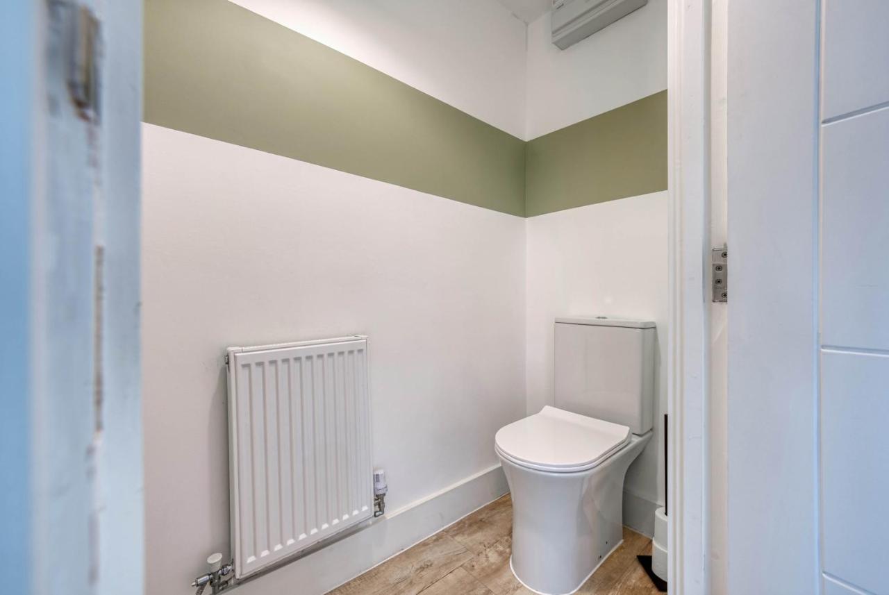 Luxurious Birmingham Home Private Parking Wifi - Near To Nec And Qeh Extérieur photo