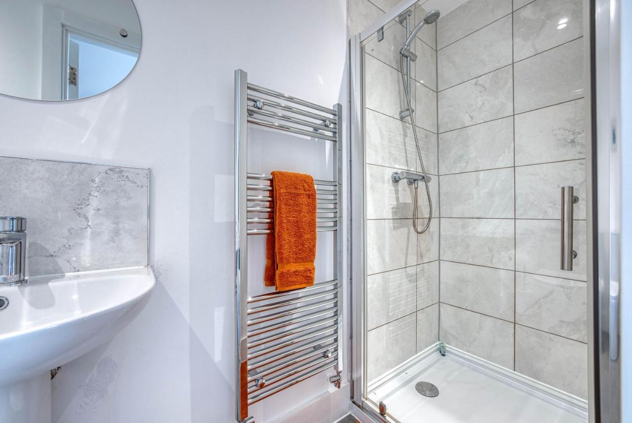 Luxurious Birmingham Home Private Parking Wifi - Near To Nec And Qeh Extérieur photo